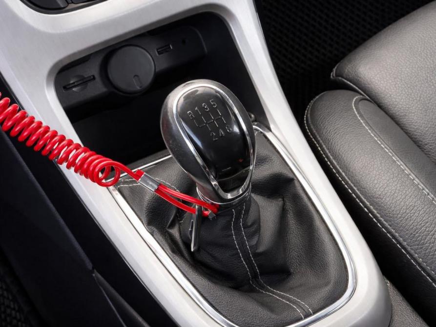 Opel Astra J Рестайлинг Пермь  - изображение 12
