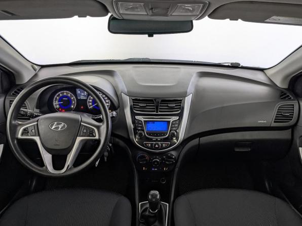 Hyundai Solaris I с пробегом 2012 года, цена 870 000 рублей, 82943 км, седан, Автокод Объявления