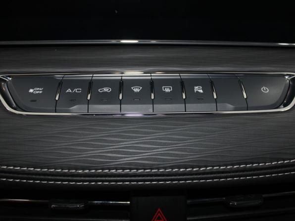 Haval Jolion I Рестайлинг с пробегом 2024 года, цена 2 099 900 рублей, 29709 км, внедорожник, Автокод Объявления