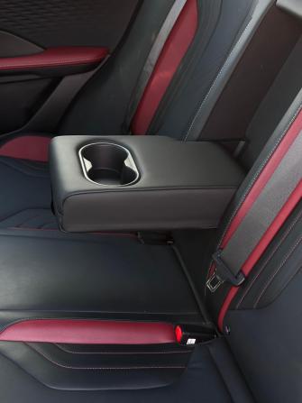 Geely Coolray I Рестайлинг с пробегом 2023 года, цена 2 130 000 рублей, 21173 км, внедорожник, Автокод Объявления
