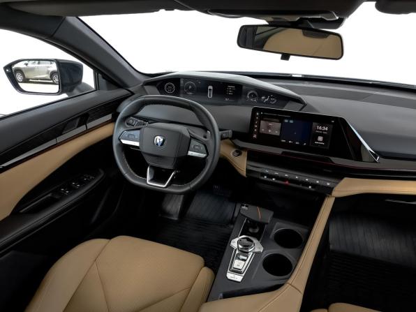 Changan UNI-V I с пробегом 2023 года, цена 2 150 000 рублей, 48403 км, лифтбек, Автокод Объявления