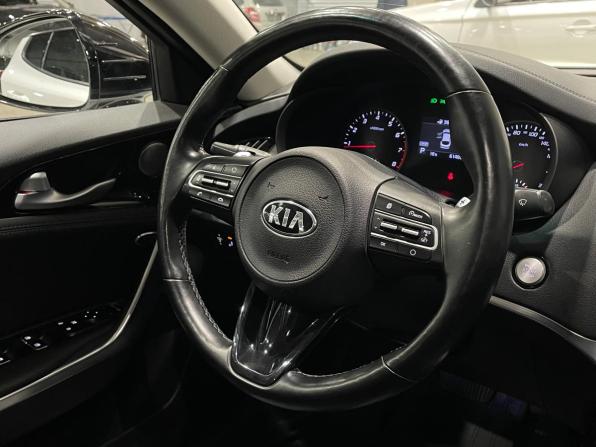 Kia Stinger I с пробегом 2019 года, цена 2 622 000 рублей, 61470 км, лифтбек, Автокод Объявления