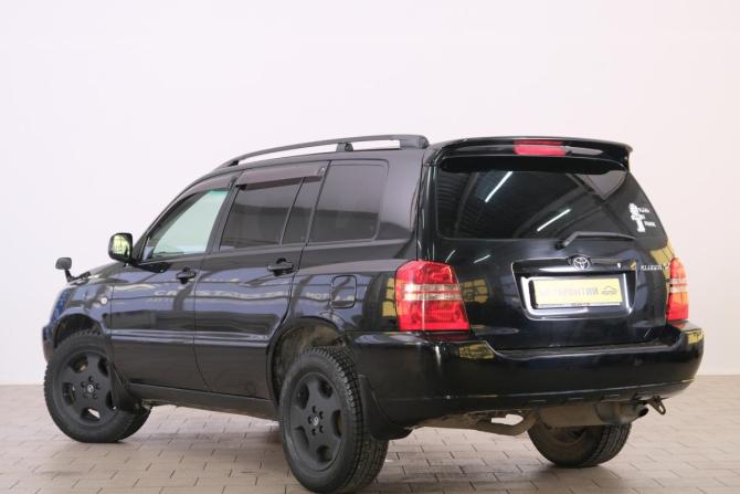 Toyota Kluger I (XU20) с пробегом 2003 года, цена 1 619 000 рублей, 277000 км, внедорожник, Автокод Объявления