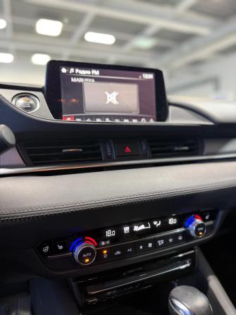 Mazda 6 III (GJ) Рестайлинг 2 с пробегом 2021 года, цена 2 699 000 рублей, 129447 км, седан, Автокод Объявления