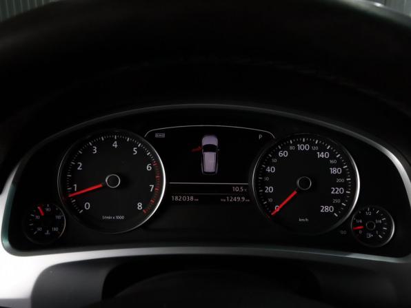 Volkswagen Touareg II с пробегом 2011 года, цена 1 599 000 рублей, 182038 км, внедорожник, Автокод Объявления