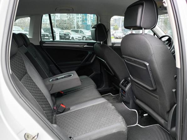 Volkswagen Tiguan II с пробегом 2018 года, цена 2 182 000 рублей, 157844 км, внедорожник, Автокод Объявления
