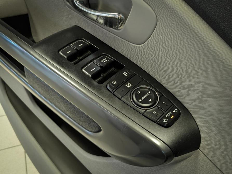 Kia Carnival III Екатеринбург  - изображение 22