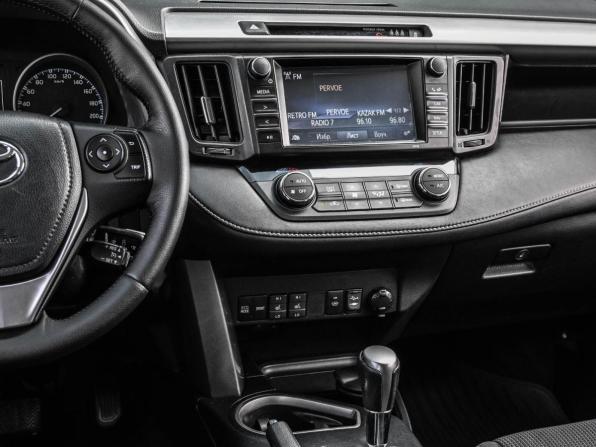 Toyota RAV4 IV (XA40) Рестайлинг с пробегом 2016 года, цена 1 999 000 рублей, 151980 км, внедорожник, Автокод Объявления