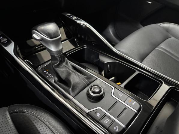 Kia Sorento IV с пробегом 2022 года, цена 2 895 000 рублей, 239684 км, внедорожник, Автокод Объявления