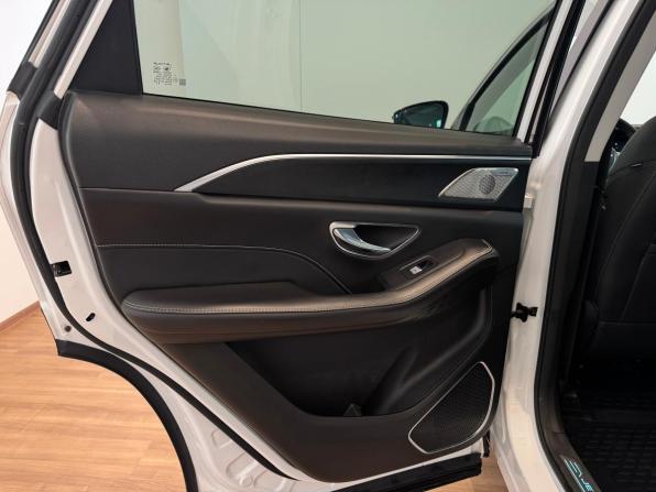JETOUR X90 PLUS с пробегом 2023 года, цена 2 420 000 рублей, 61328 км, внедорожник, Автокод Объявления