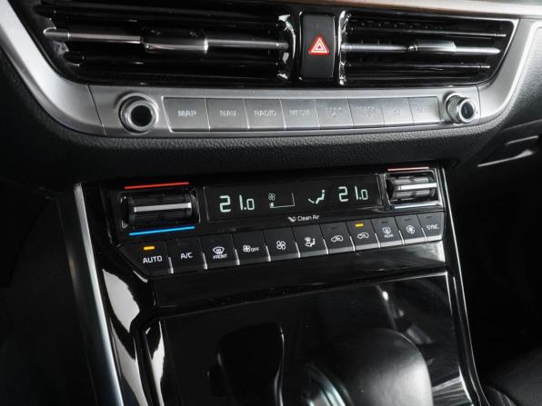 Kia Mohave I Рестайлинг 2 с пробегом 2021 года, цена 4 999 000 рублей, 106898 км, внедорожник, Автокод Объявления