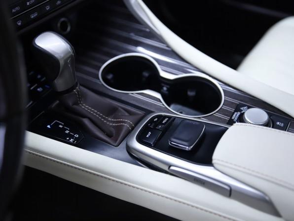 Lexus RX IV с пробегом 2016 года, цена 3 390 000 рублей, 261954 км, внедорожник, Автокод Объявления
