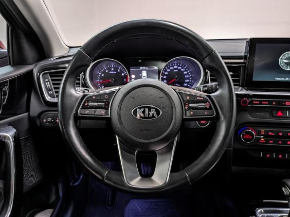 Kia Ceed III с пробегом 2019 года, цена 1 995 000 рублей, 29967 км, хэтчбек, Автокод Объявления