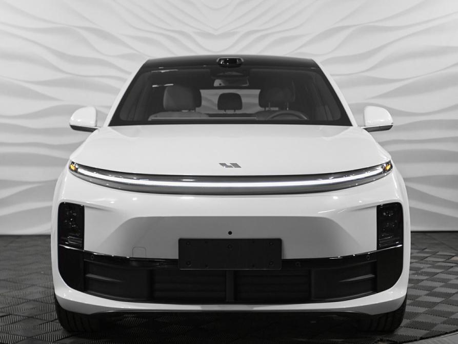 Li Auto (Lixiang) L6 Москва  - изображение 2