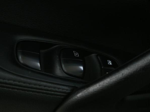 Nissan Qashqai II с пробегом 2014 года, цена 1 395 000 рублей, 130000 км, внедорожник, Автокод Объявления