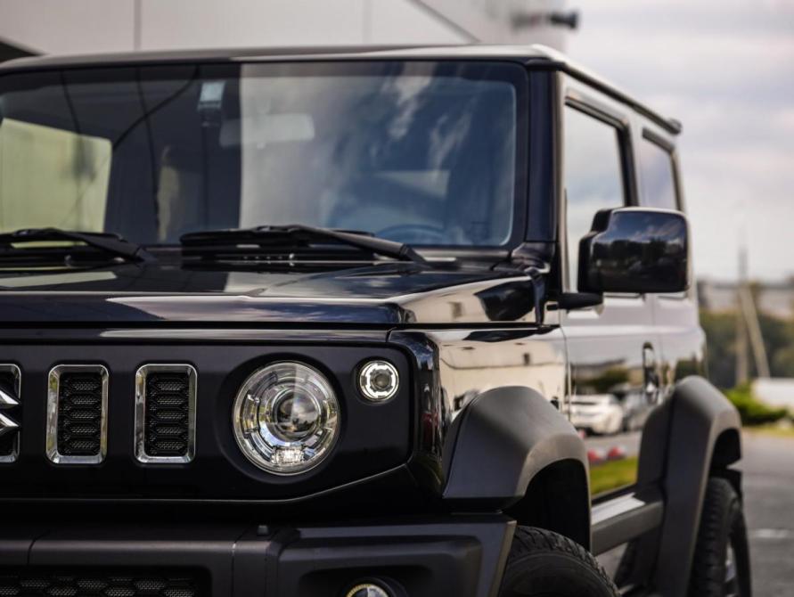 Suzuki Jimny IV Санкт-Петербург  - изображение 2