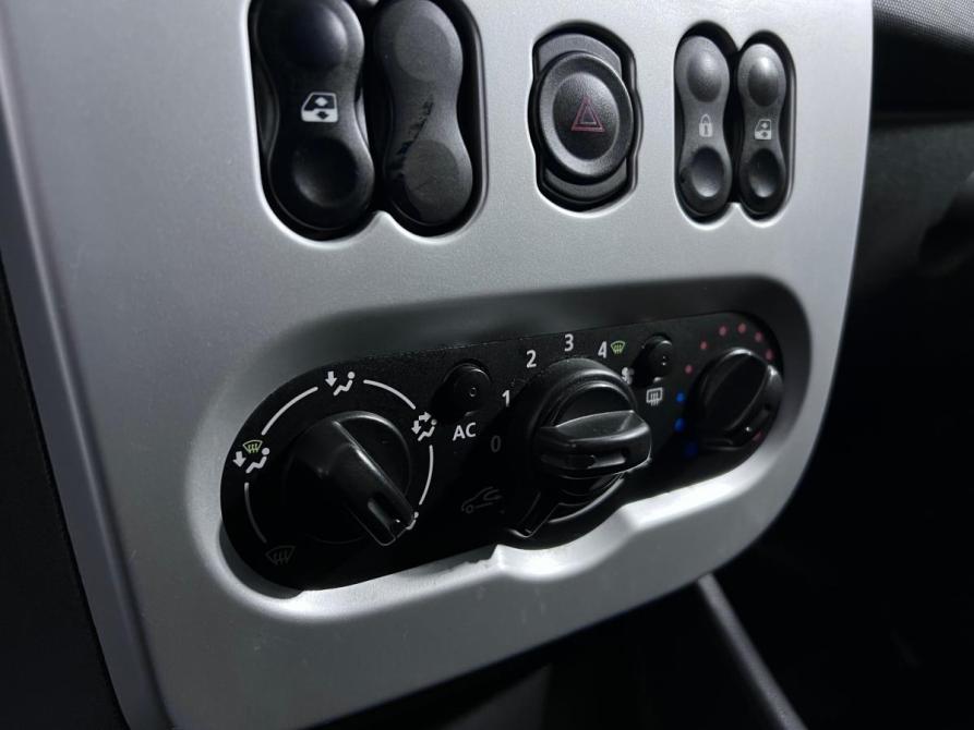 Renault Sandero I Ростов-на-Дону  - изображение 12