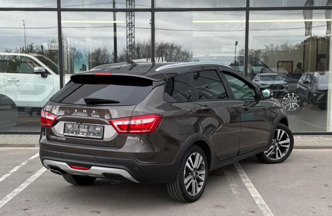 Lada (ВАЗ) Vesta I с пробегом 2018 года, цена 1 089 000 рублей, 97389 км, универсал, Автокод Объявления