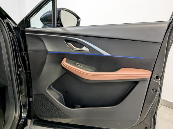 Omoda C5 I с пробегом 2023 года, цена 1 650 000 рублей, 62791 км, внедорожник, Автокод Объявления