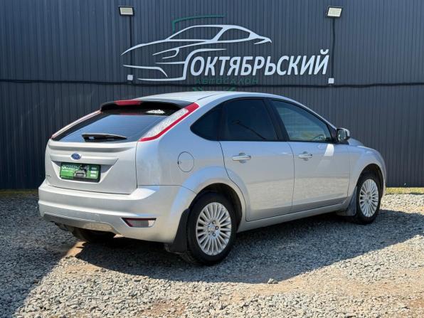 Ford Focus II Рестайлинг с пробегом 2010 года, цена 499 000 рублей, 237845 км, хэтчбек, Автокод Объявления