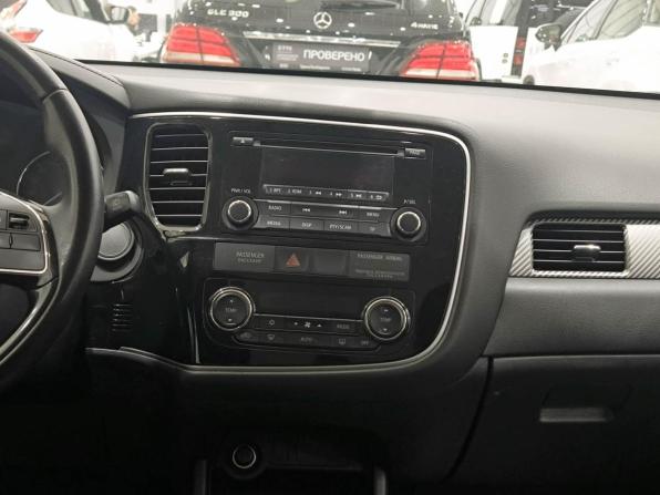 Mitsubishi Outlander III Рестайлинг 2 с пробегом 2016 года, цена 1 830 000 рублей, 97544 км, внедорожник, Автокод Объявления