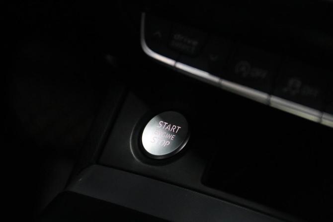 Audi Q5 II (FY) с пробегом 2017 года, цена 2 920 250 рублей, 183069 км, внедорожник, Автокод Объявления