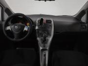 Toyota Auris I Альметьевск  - изображение 31