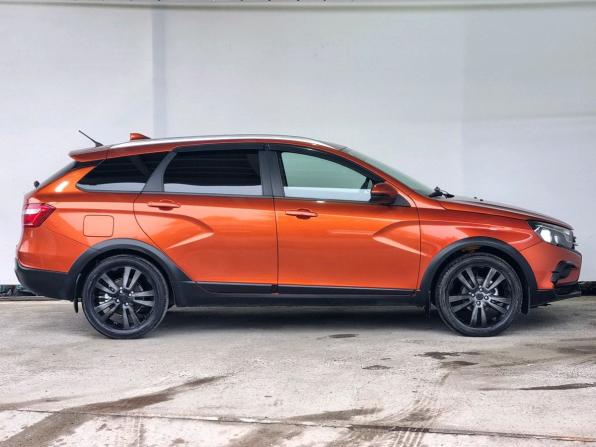 Lada (ВАЗ) Vesta I с пробегом 2018 года, цена 999 000 рублей, 158730 км, универсал, Автокод Объявления