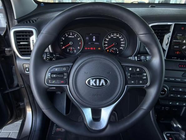 Kia Sportage IV Рестайлинг с пробегом 2018 года, цена 1 880 000 рублей, 132752 км, внедорожник, Автокод Объявления