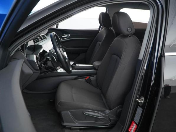 Audi e-tron I с пробегом 2021 года, цена 3 849 077 рублей, 34333 км, внедорожник, Автокод Объявления