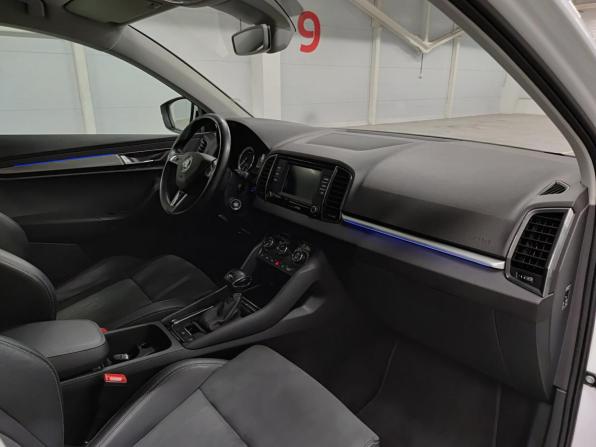 Skoda Karoq I с пробегом 2020 года, цена 2 149 000 рублей, 131671 км, внедорожник, Автокод Объявления