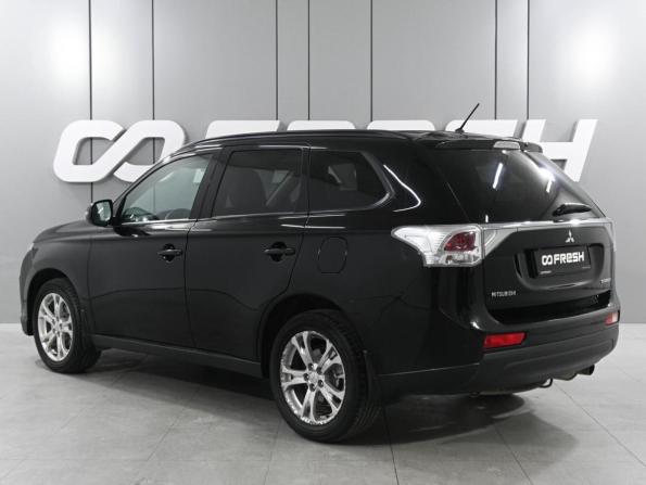 Mitsubishi Outlander III с пробегом 2013 года, цена 1 510 000 рублей, 152259 км, внедорожник, Автокод Объявления