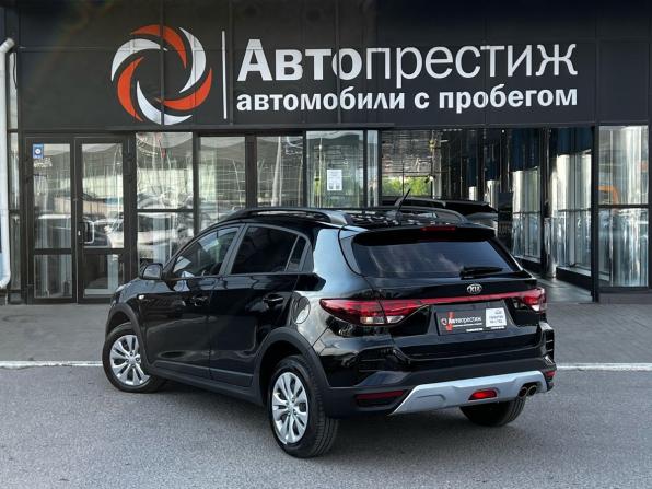 Kia Rio IV Рестайлинг с пробегом 2021 года, цена 1 700 000 рублей, 50080 км, хэтчбек, Автокод Объявления