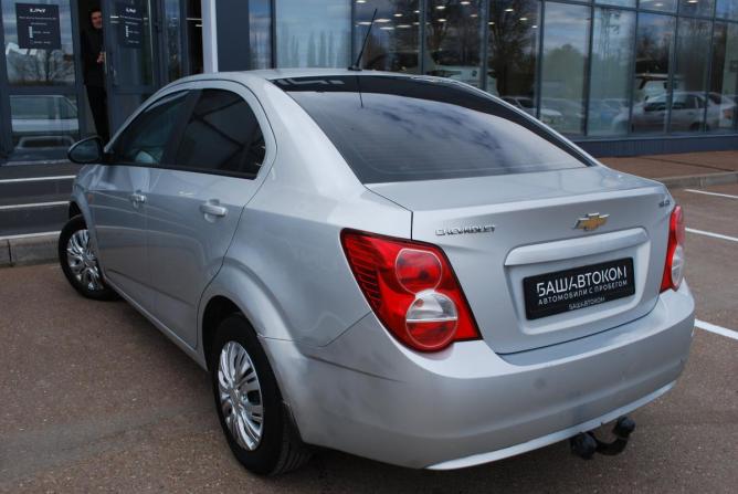 Chevrolet Aveo II с пробегом 2015 года, цена 665 000 рублей, 98000 км, седан, Автокод Объявления