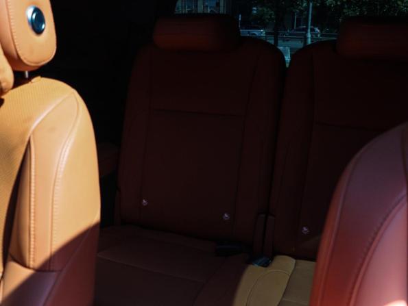 Li Auto (Lixiang) L9 I с пробегом 2023 года, цена 5 950 000 рублей, 40292 км, внедорожник, Автокод Объявления