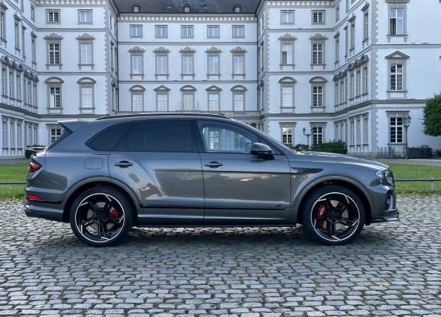 Новый Bentley Bentayga I Рестайлинг 2024 года, цена 51 064 000 рублей, внедорожник, Автокод Объявления
