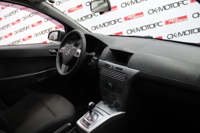 Opel Astra H Рестайлинг с пробегом 2012 года, цена 595 950 рублей, 160505 км, хэтчбек, Автокод Объявления