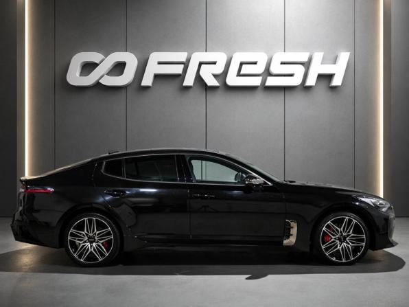Kia Stinger I Рестайлинг с пробегом 2022 года, цена 3 499 000 рублей, 24280 км, лифтбек, Автокод Объявления