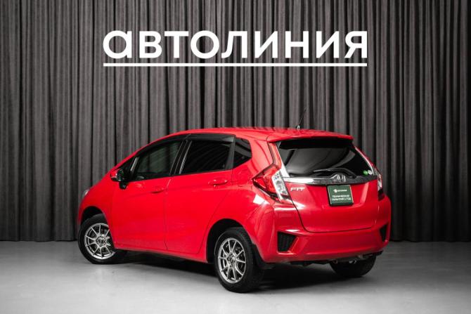Honda Fit III с пробегом 2016 года, цена 970 000 рублей, 124000 км, хэтчбек, Автокод Объявления