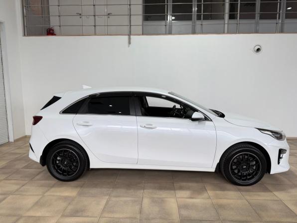 Kia Ceed III с пробегом 2020 года, цена 2 100 000 рублей, 29000 км, хэтчбек, Автокод Объявления