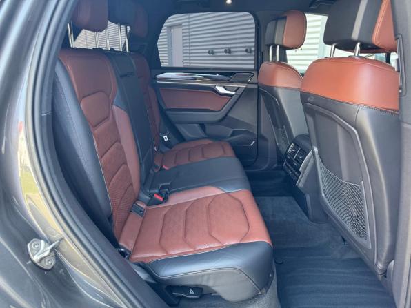 Volkswagen Touareg III с пробегом 2021 года, цена 4 690 000 рублей, 134308 км, внедорожник, Автокод Объявления