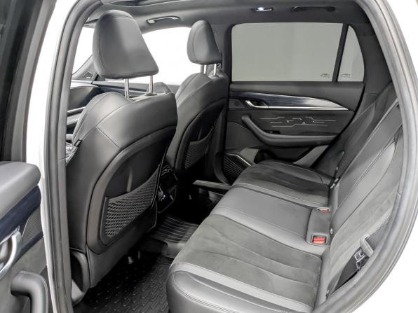 Geely Monjaro I с пробегом 2025 года, цена 3 890 000 рублей, 10643 км, внедорожник, Автокод Объявления