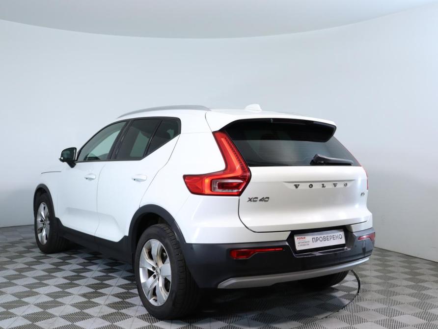 Volvo XC40 I Санкт-Петербург  - изображение 8