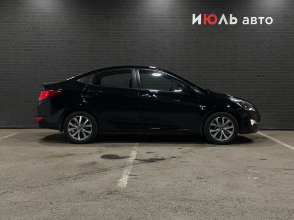 Hyundai Solaris I Рестайлинг с пробегом 2015 года, цена 1 299 000 рублей, 107820 км, седан, Автокод Объявления
