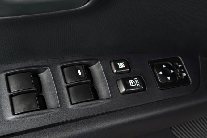 Mitsubishi Outlander II Рестайлинг с пробегом 2011 года, цена 1 079 000 рублей, 279624 км, внедорожник, Автокод Объявления