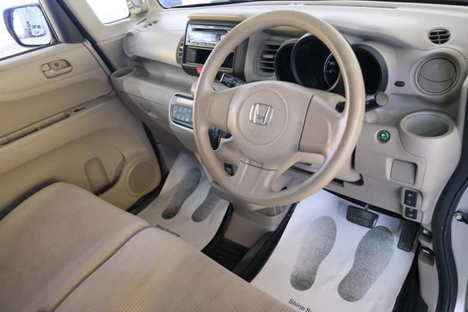 Honda N-BOX I Рестайлинг с пробегом 2016 года, цена 749 000 рублей, 139000 км, хэтчбек, Автокод Объявления