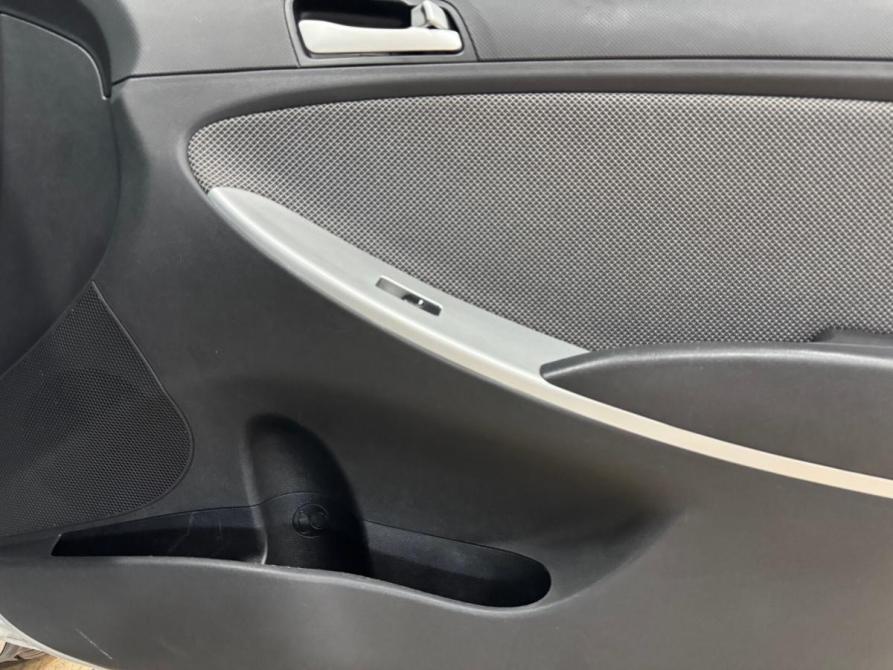 Hyundai Solaris I Набережные Челны  - изображение 20