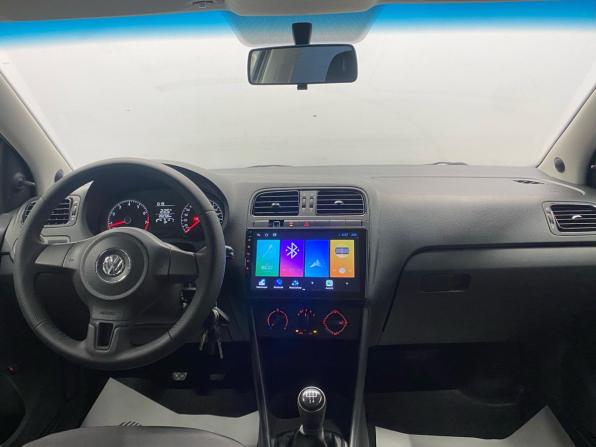 Volkswagen Polo V Рестайлинг с пробегом 2015 года, цена 589 000 рублей, 260000 км, седан, Автокод Объявления