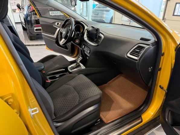 Kia XCeed I с пробегом 2021 года, цена 1 878 300 рублей, 101018 км, хэтчбек, Автокод Объявления