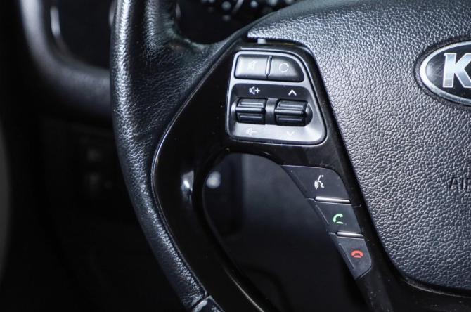 Kia Ceed II с пробегом 2012 года, цена 1 099 000 рублей, 81750 км, хэтчбек, Автокод Объявления